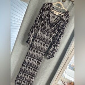 Leifsdottir Long Elvira Sleeves and full length dress size Small